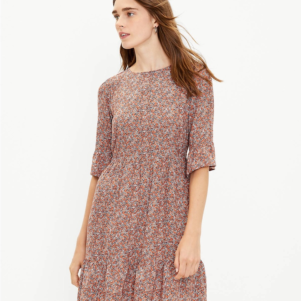 Loft, Floral Ruffle Dress, size 6